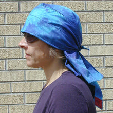 Load image into Gallery viewer, Blue Tie Dye Skulldana®